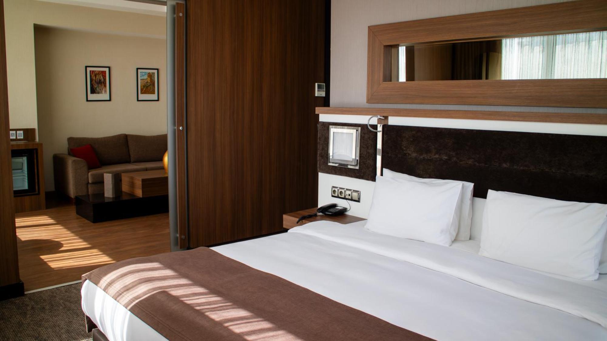 Sam Royal Hotel Εσκίσεχιρ Εξωτερικό φωτογραφία