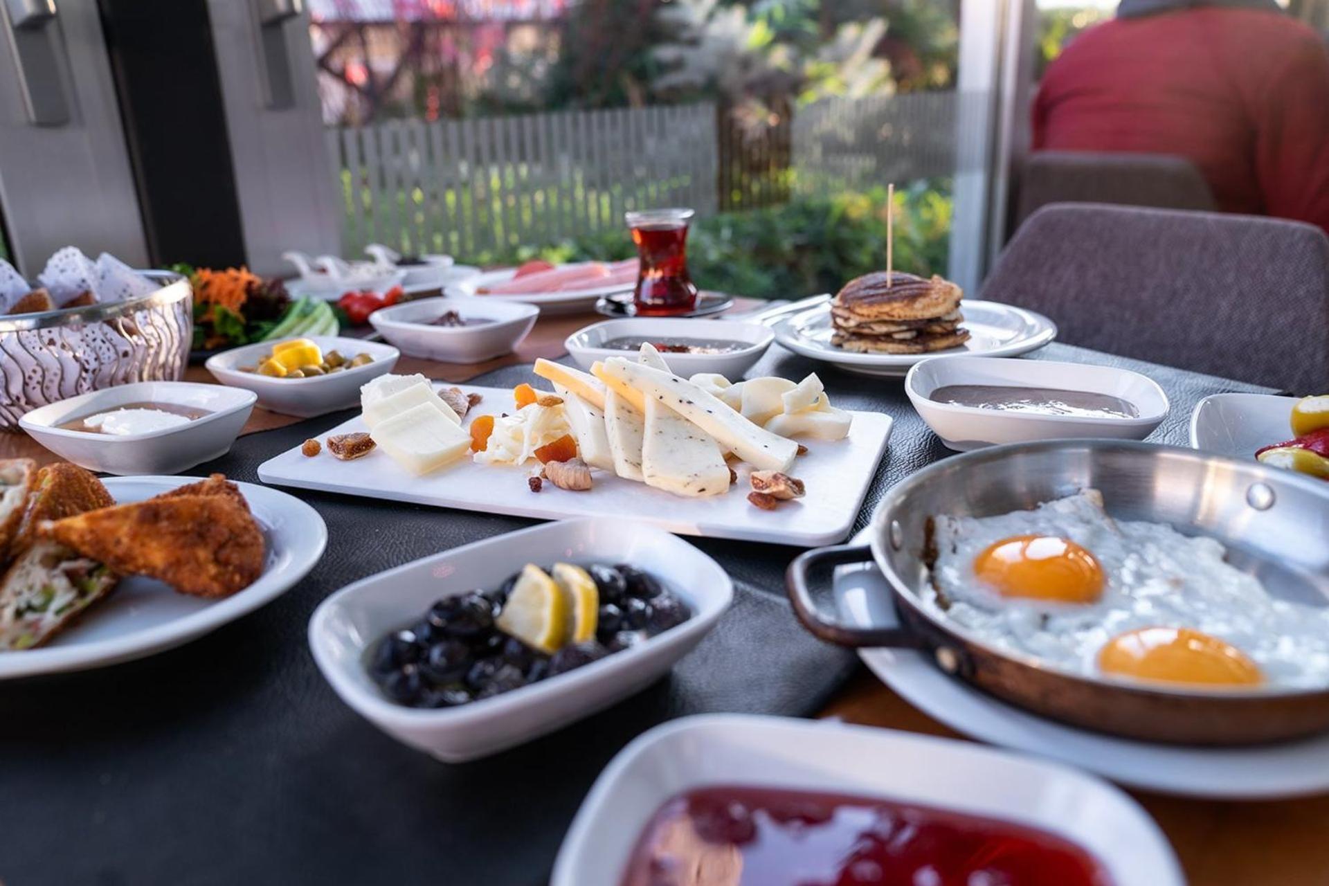 Sam Royal Hotel Εσκίσεχιρ Εξωτερικό φωτογραφία
