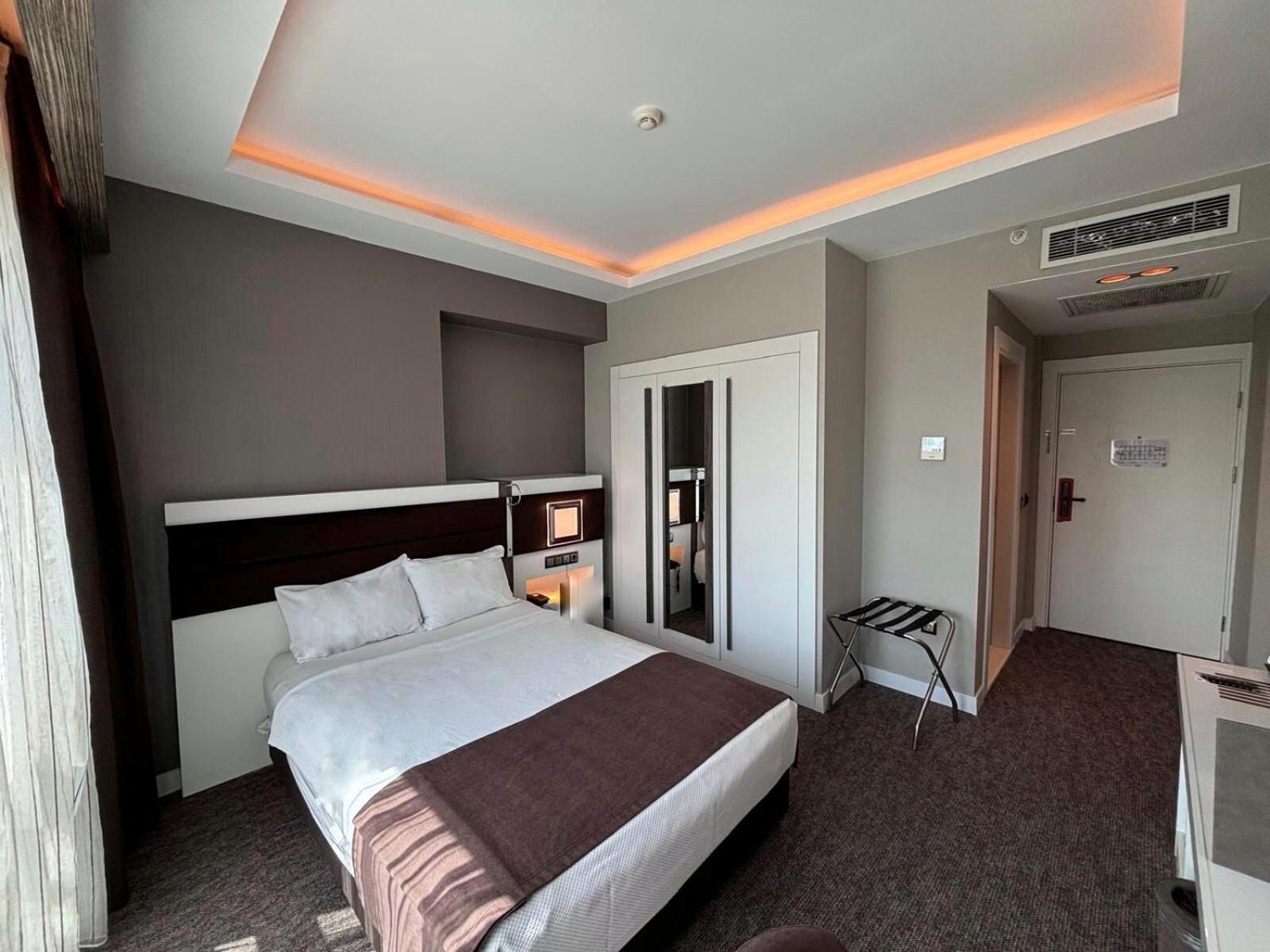 Sam Royal Hotel Εσκίσεχιρ Εξωτερικό φωτογραφία